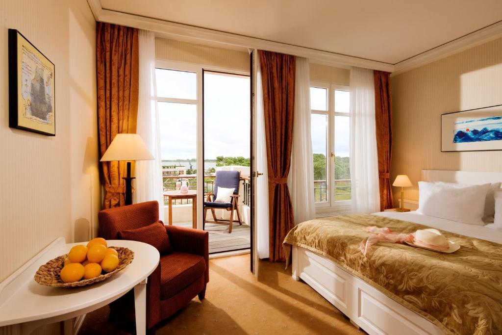 Yachthafenresidenz Hohe Duene Hotel Rostock Szoba fotó A room at the Hotel de la Plage