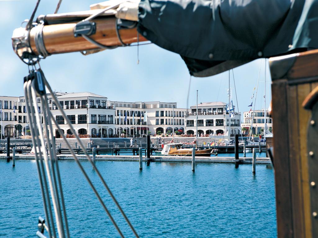 Yachthafenresidenz Hohe Duene Hotel Rostock Kültér fotó Marina del Rey