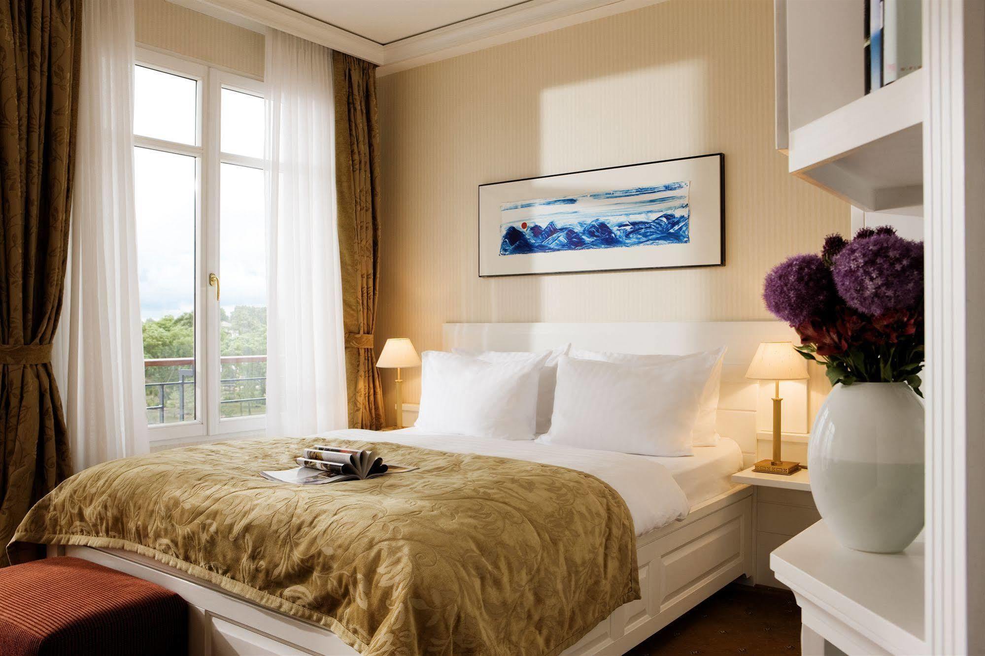 Yachthafenresidenz Hohe Duene Hotel Rostock Kültér fotó